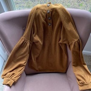 Long sleeve blouse